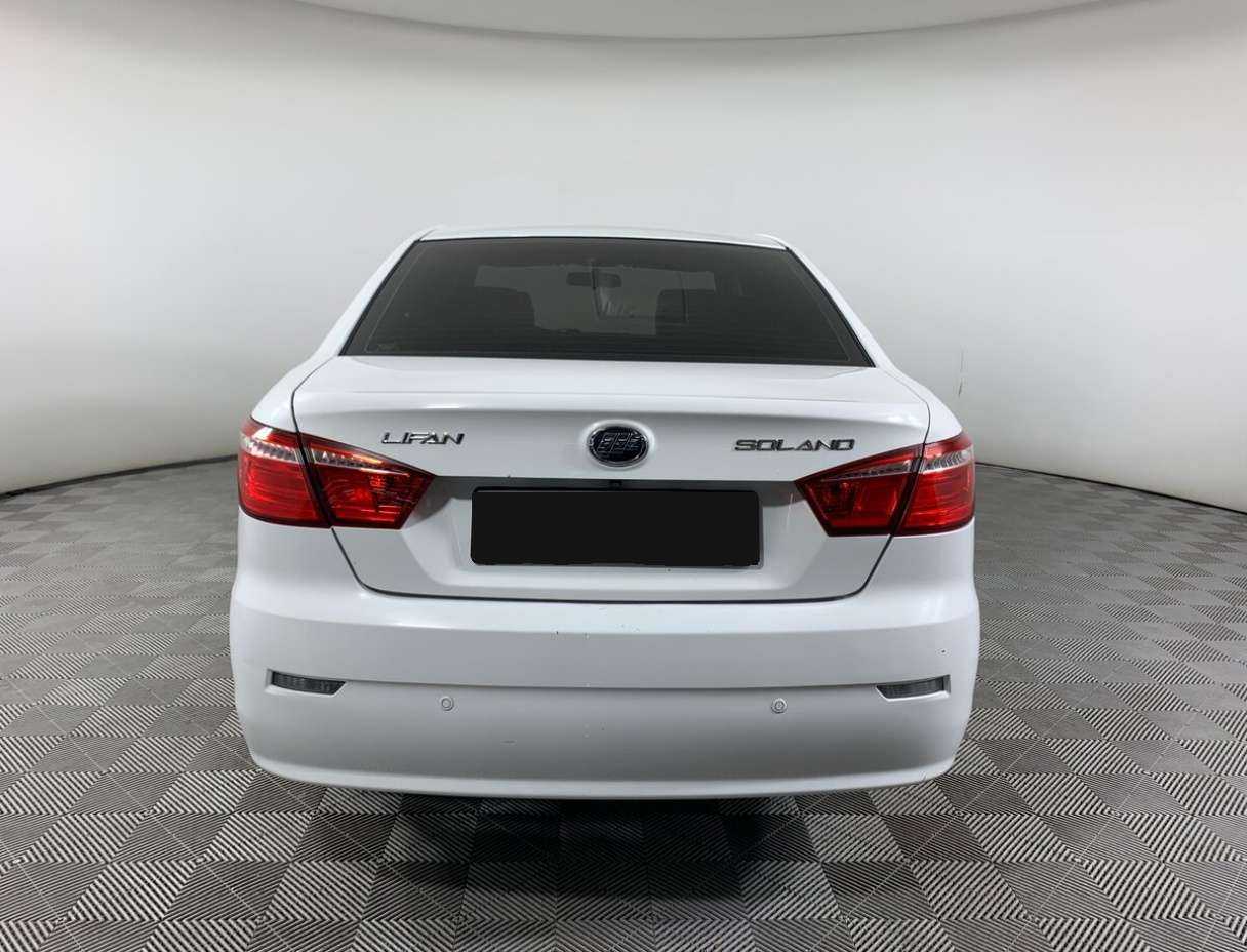 Б/У Лифан Солано 2016 года. Фото: #5