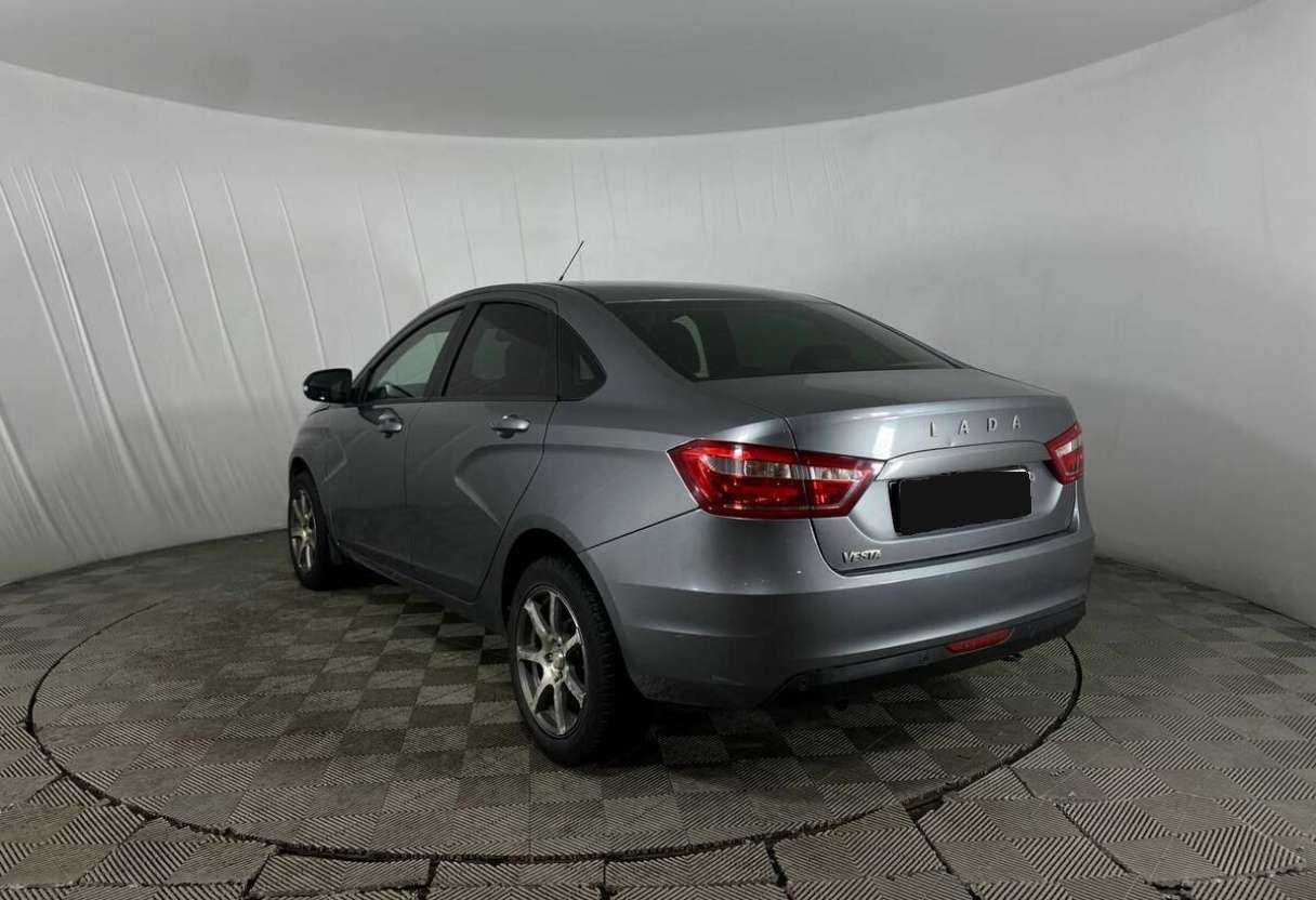 Б/У Лада (ВАЗ) Веста 2017 года. Фото: #6