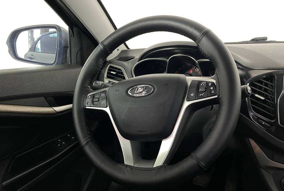 Б/У Лада (ВАЗ) Веста 2020 года. Фото: #8