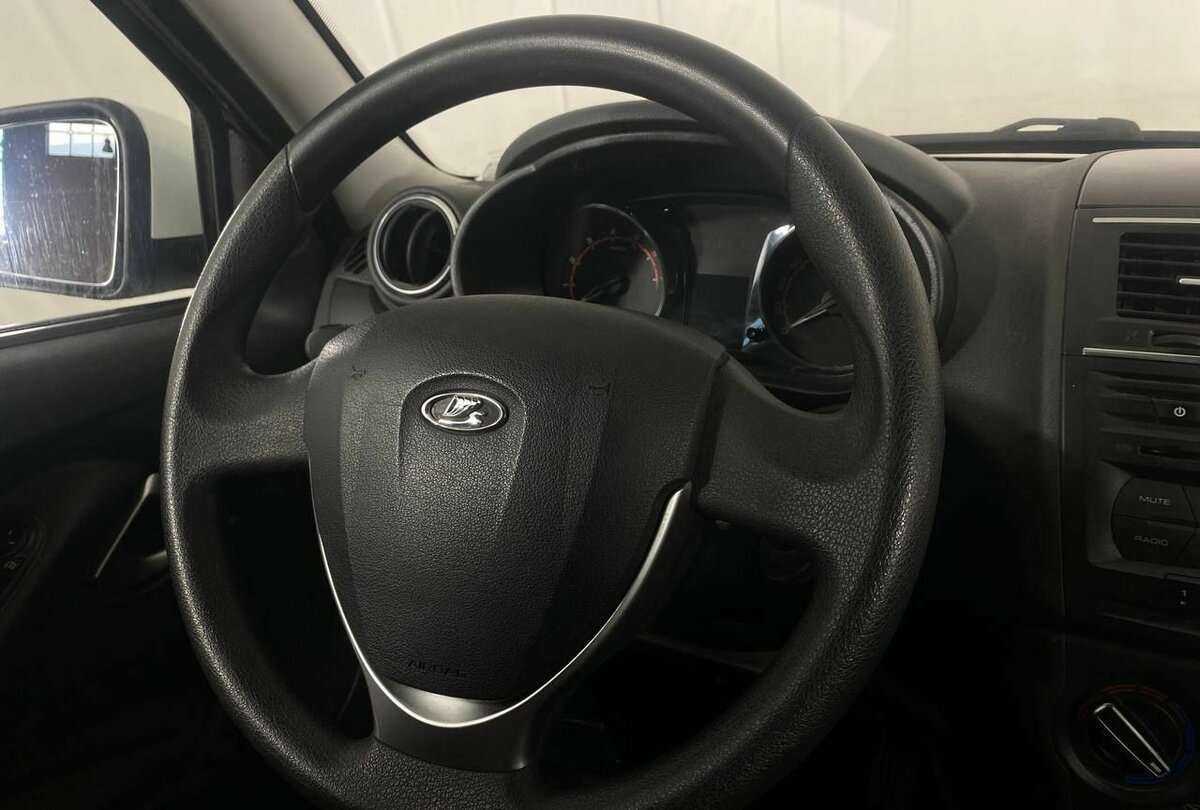 Б/У Лада (ВАЗ) Гранта 2019 года. Фото: #8