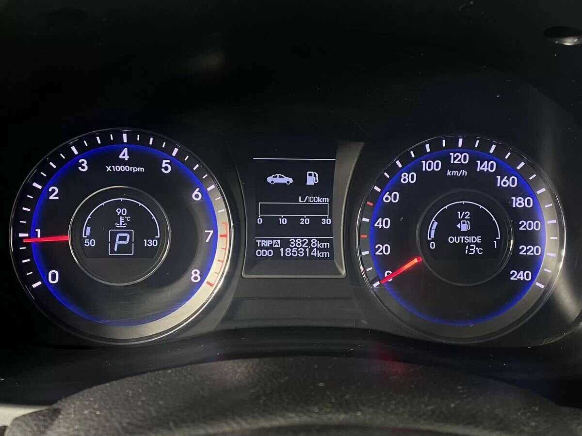 Б/У Хендай ай40 2013 года. Фото: #14