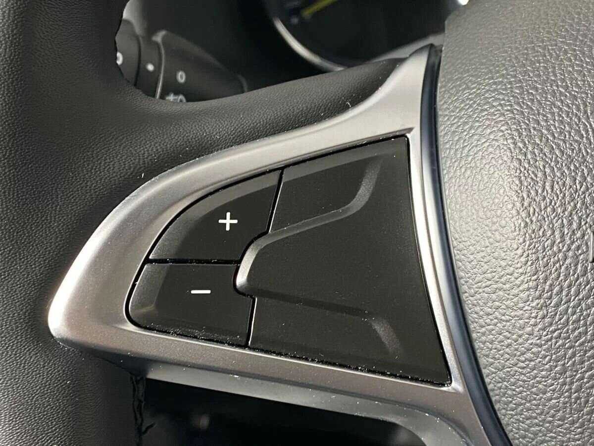 Б/У Рено Сандеро 2021 года. Фото: #14