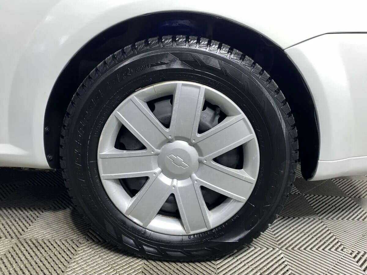 Б/У Шевроле Лачетти 2012 года. Фото: #19