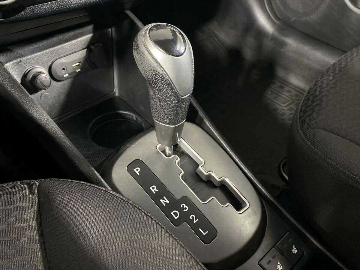 Б/У Киа Рио 2016 года. Фото: #16