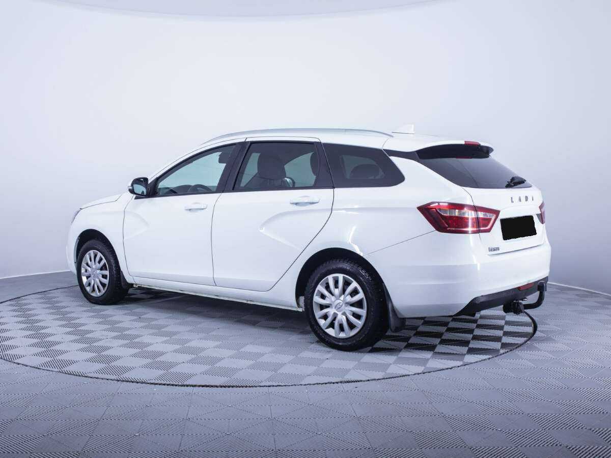 Б/У Лада (ВАЗ) Веста 2018 года. Фото: #6