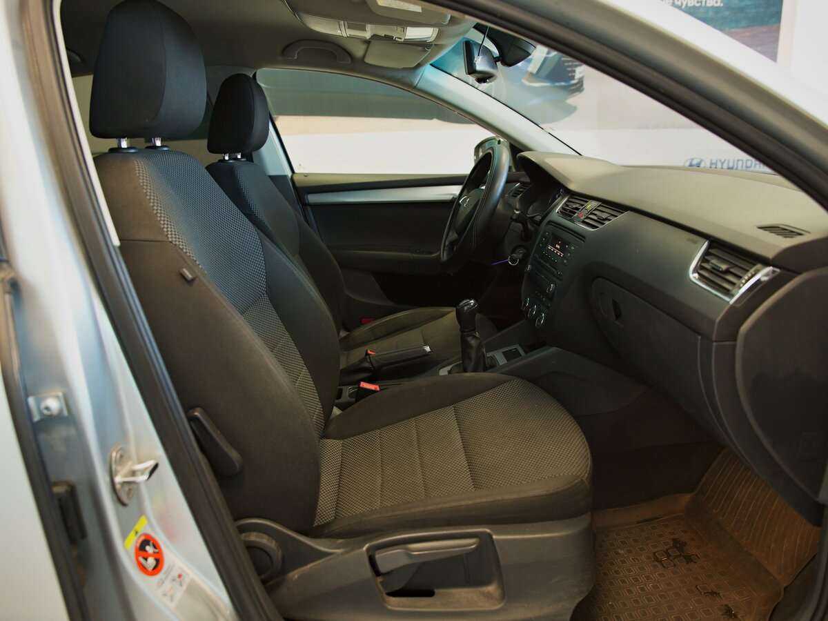 Б/У Шкода Октавия 2014 года. Фото: #5