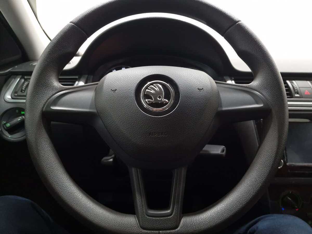 Б/У Шкода Рапид 2019 года. Фото: #5