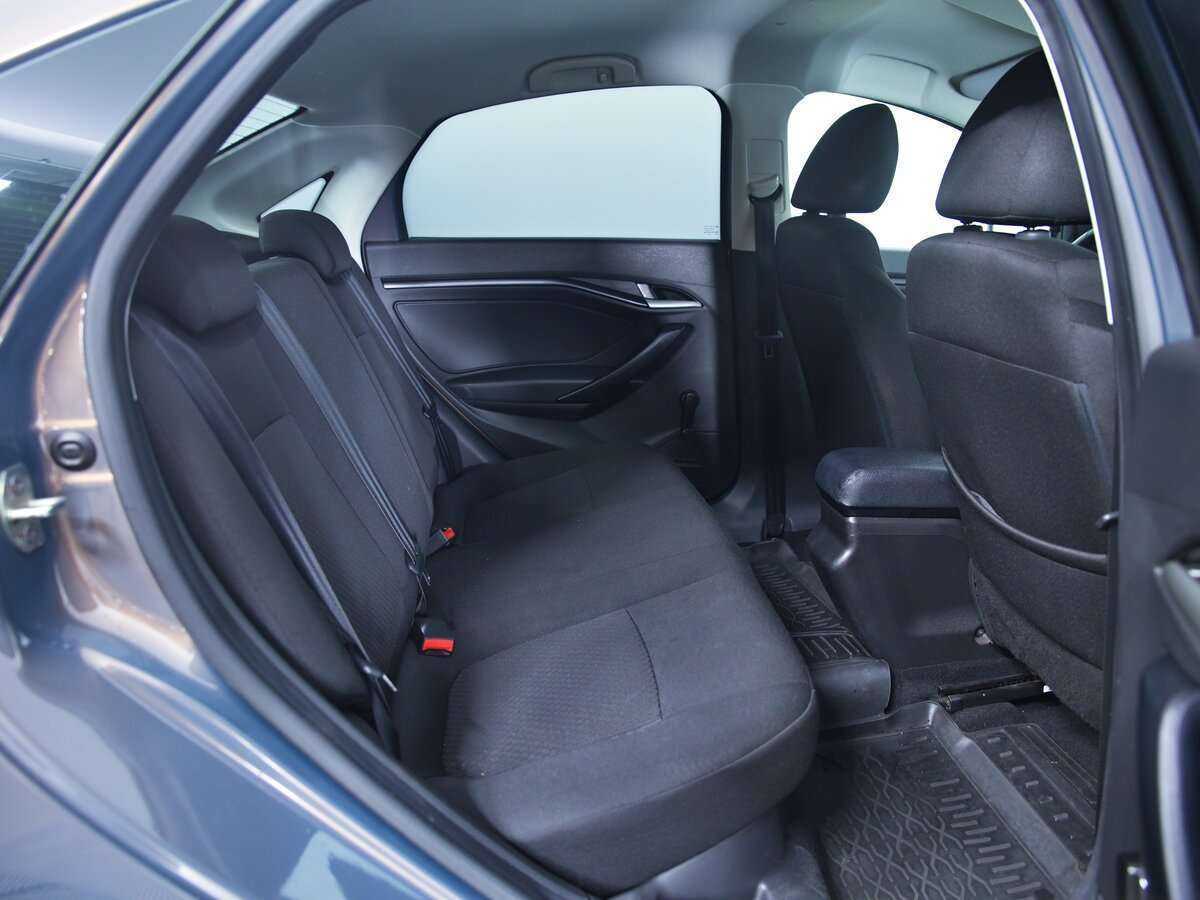 Б/У Лада (ВАЗ) Веста 2019 года. Фото: #16