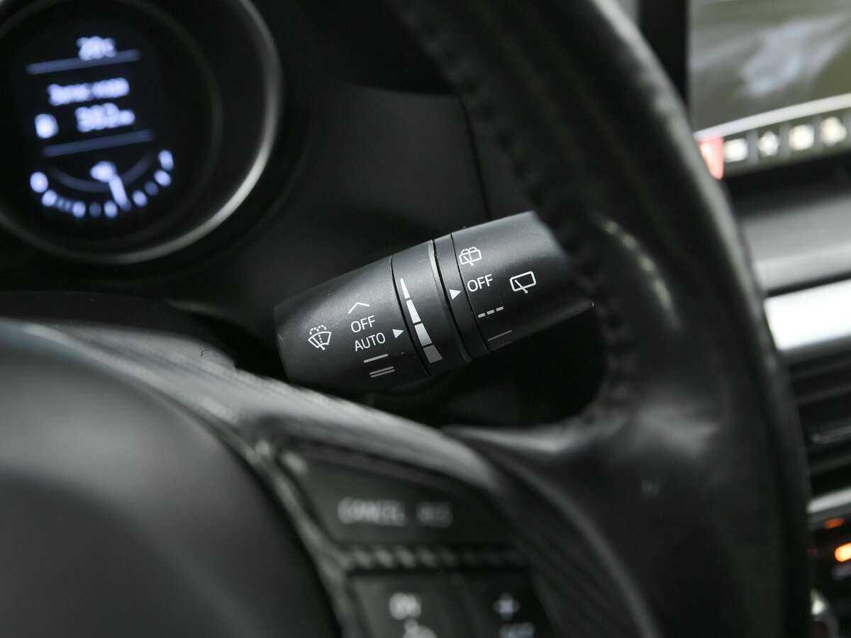 Б/У Мазда Ц-Икс-5 2016 года. Фото: #10