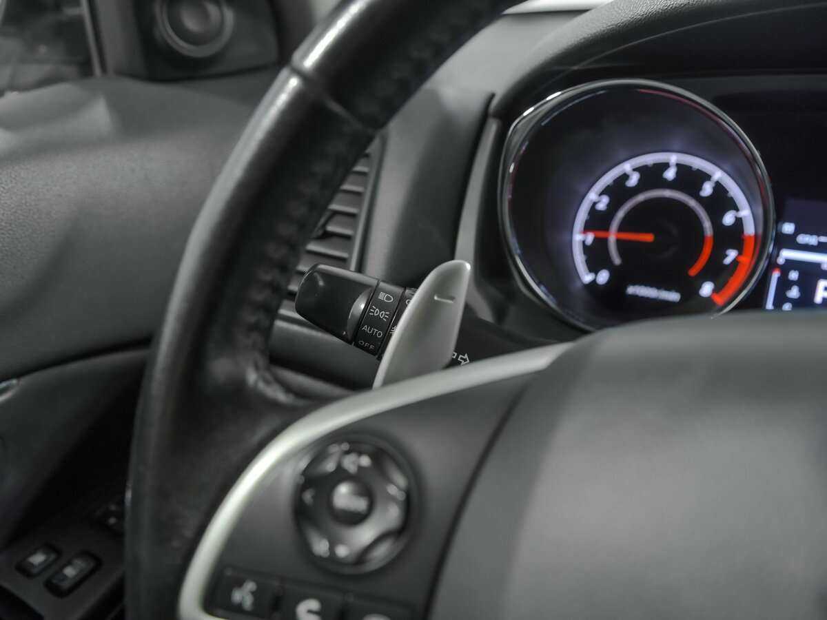 Б/У Митсубиши АС-Икс 2013 года. Фото: #7