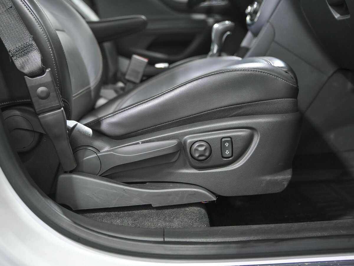 Б/У Опель Мокка 2014 года. Фото: #17