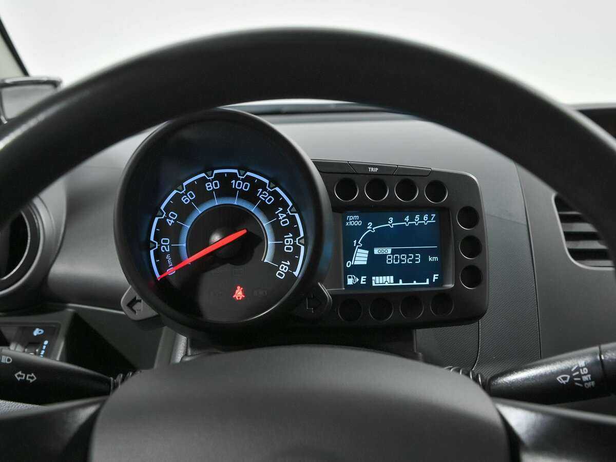 Б/У Шевроле Спарк 2013 года. Фото: #6