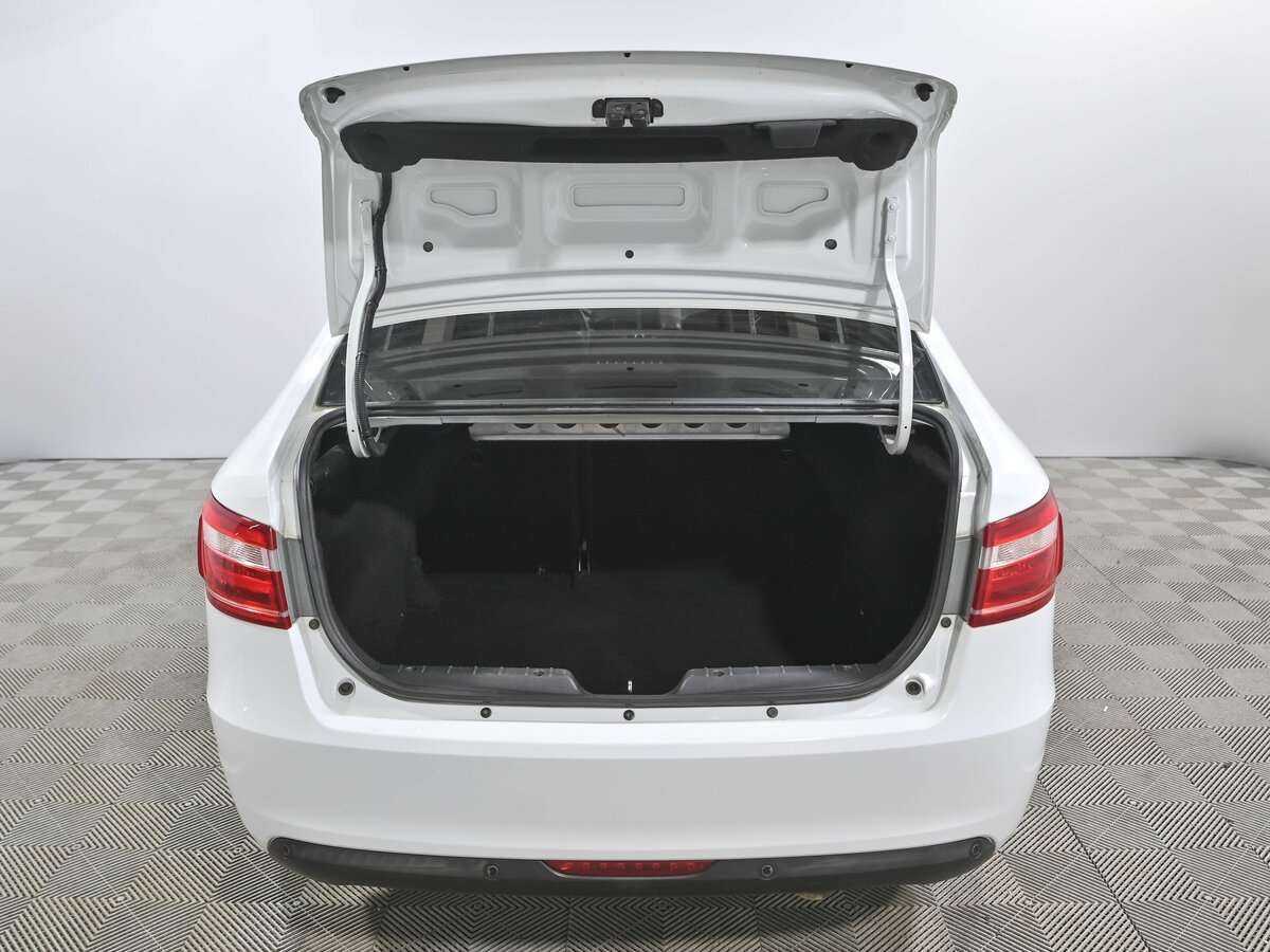 Б/У Лада (ВАЗ) Веста 2018 года. Фото: #15