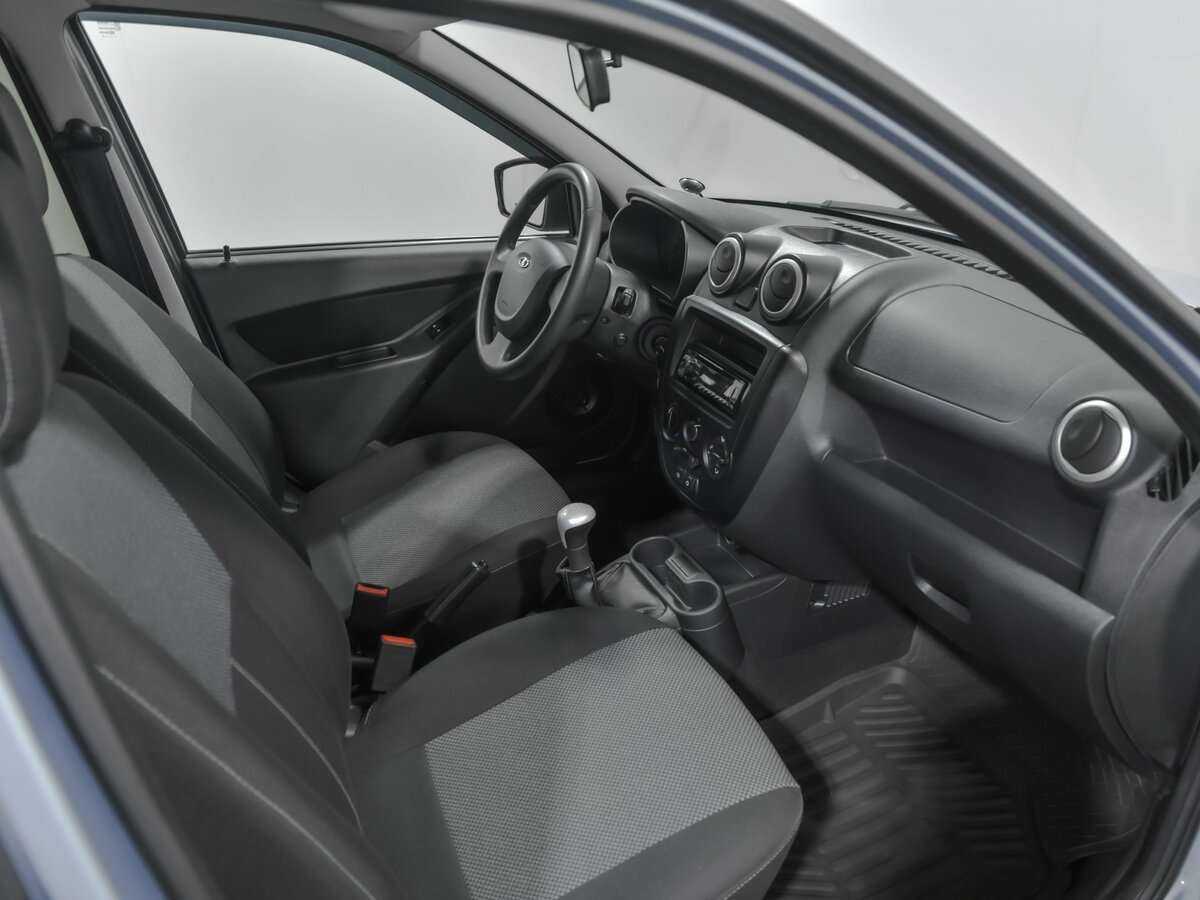 Б/У Лада (ВАЗ) Гранта 2015 года. Фото: #12