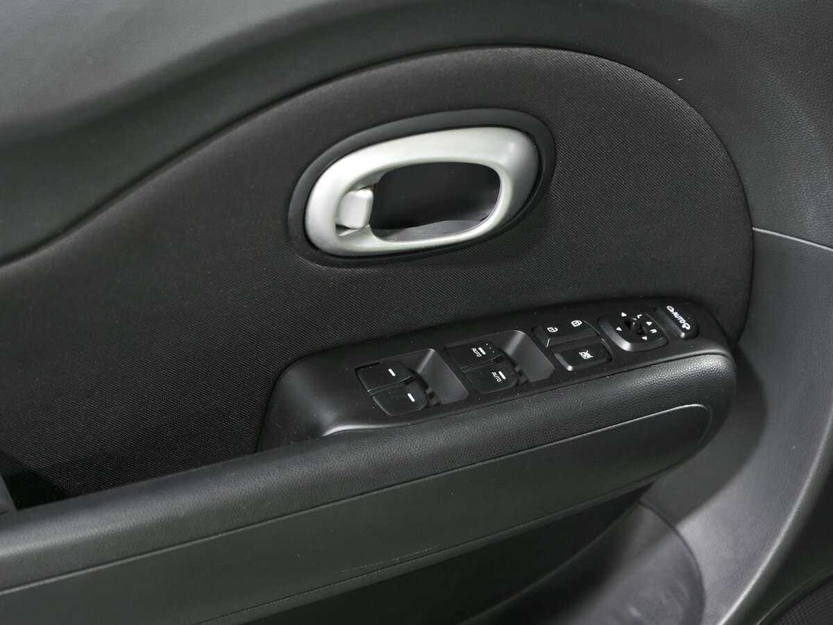 Б/У Киа Соул 2015 года. Фото: #12