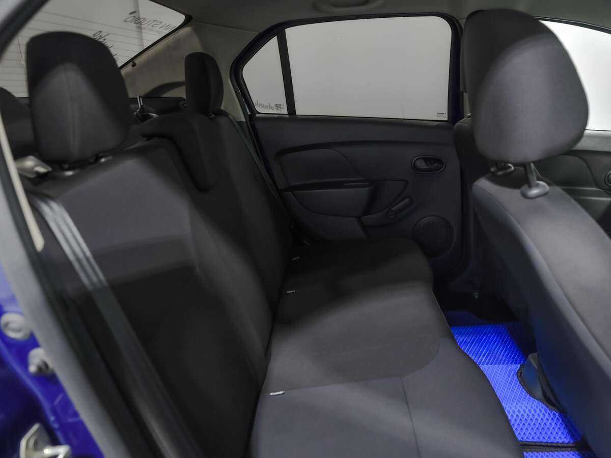 Б/У Рено Логан 2018 года. Фото: #11