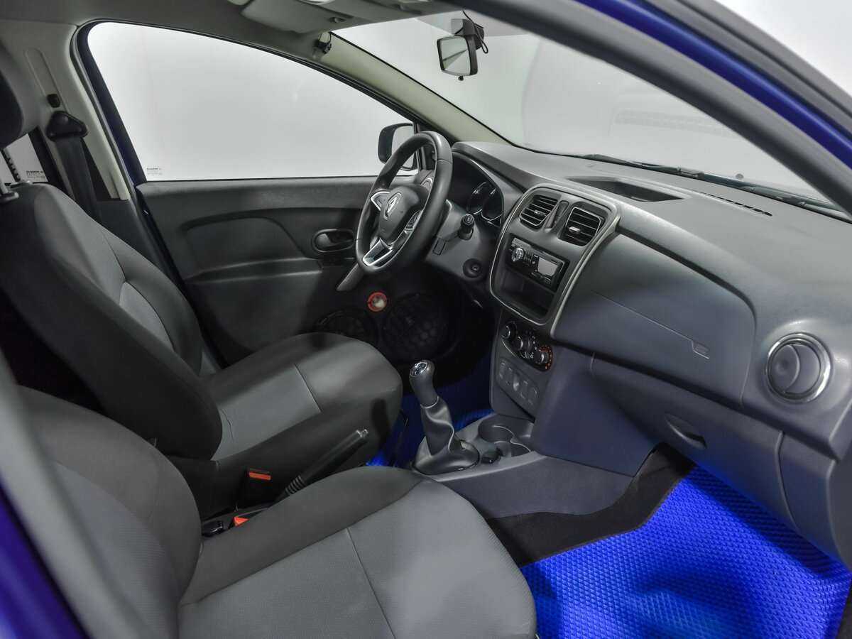 Б/У Рено Логан 2018 года. Фото: #12