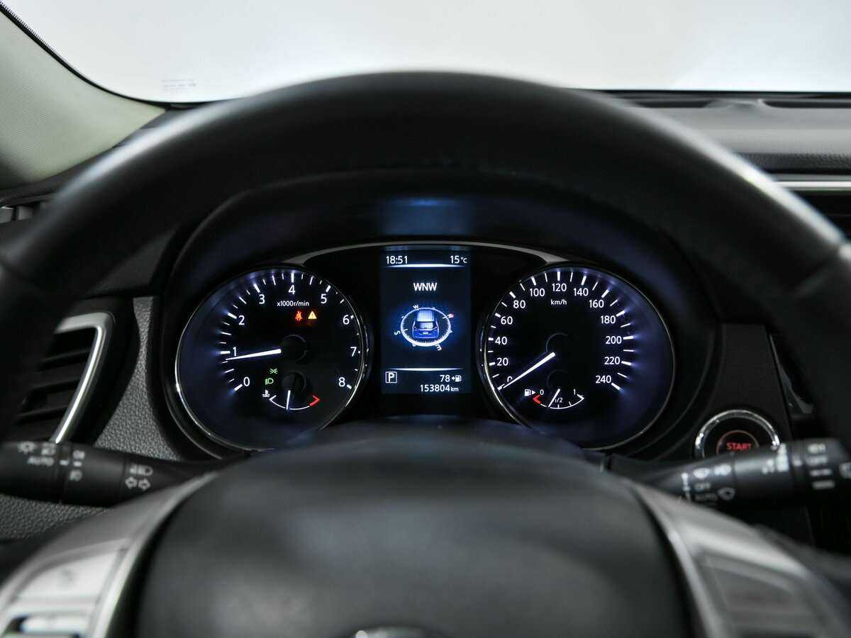 Б/У Ниссан Икс-Трейл 2015 года. Фото: #6