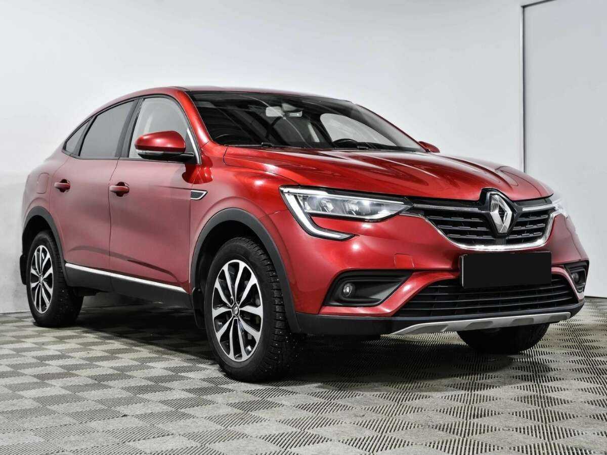 Б/У Рено Аркана 2021 года. Фото: #2