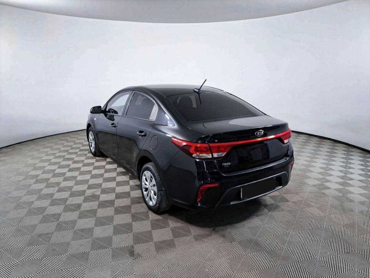 Б/У Киа Рио 2017 года. Фото: #6
