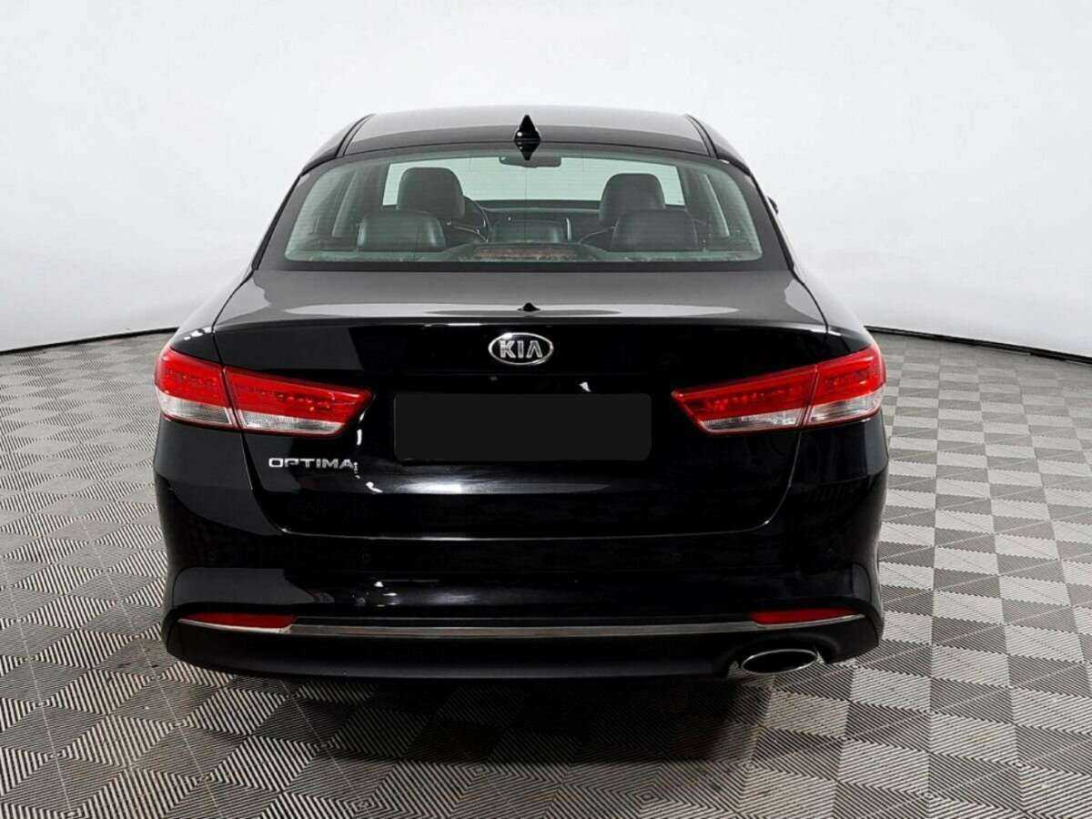 Б/У Киа Оптима 2016 года. Фото: #4
