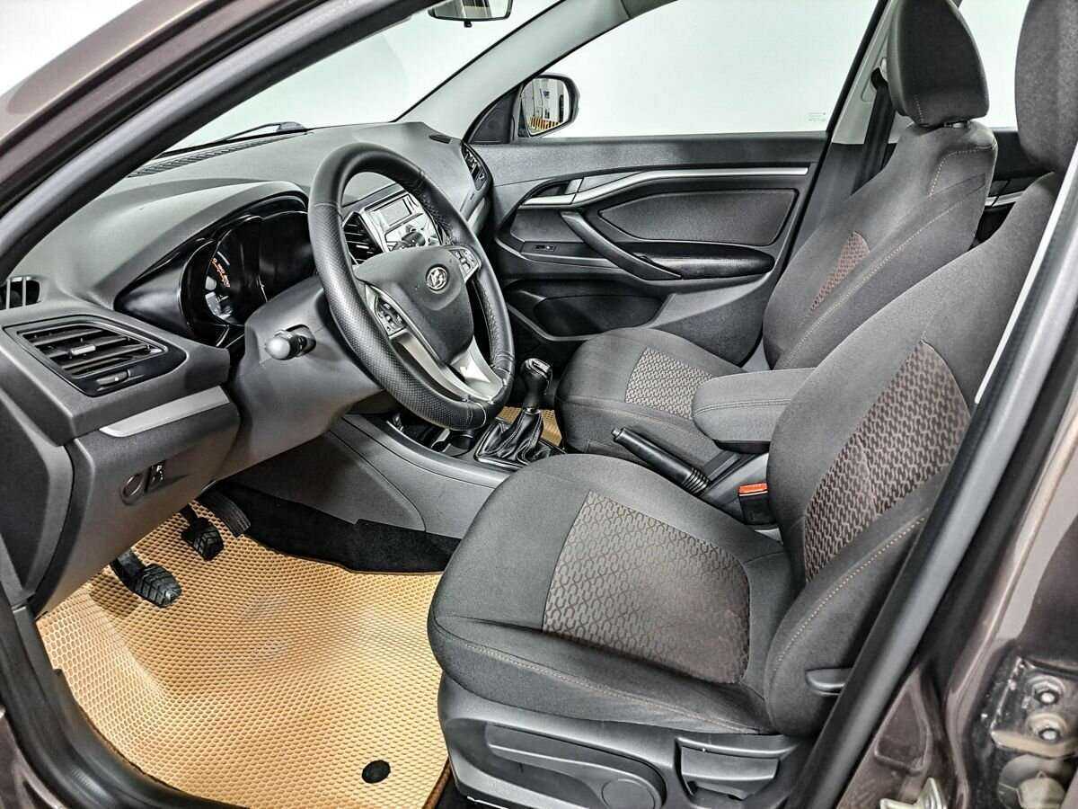 Б/У Лада (ВАЗ) Веста 2019 года. Фото: #13