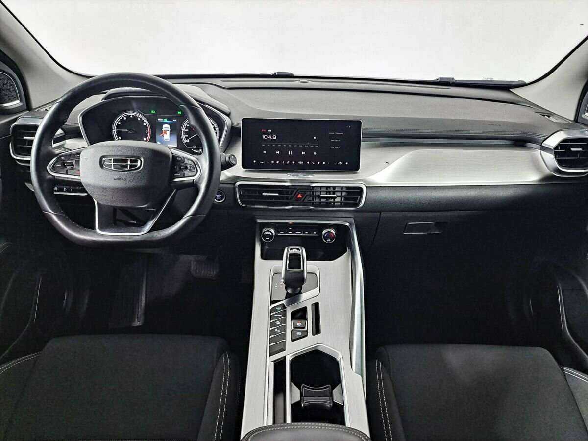 Б/У Джили Кулрэй 2021 года. Фото: #11