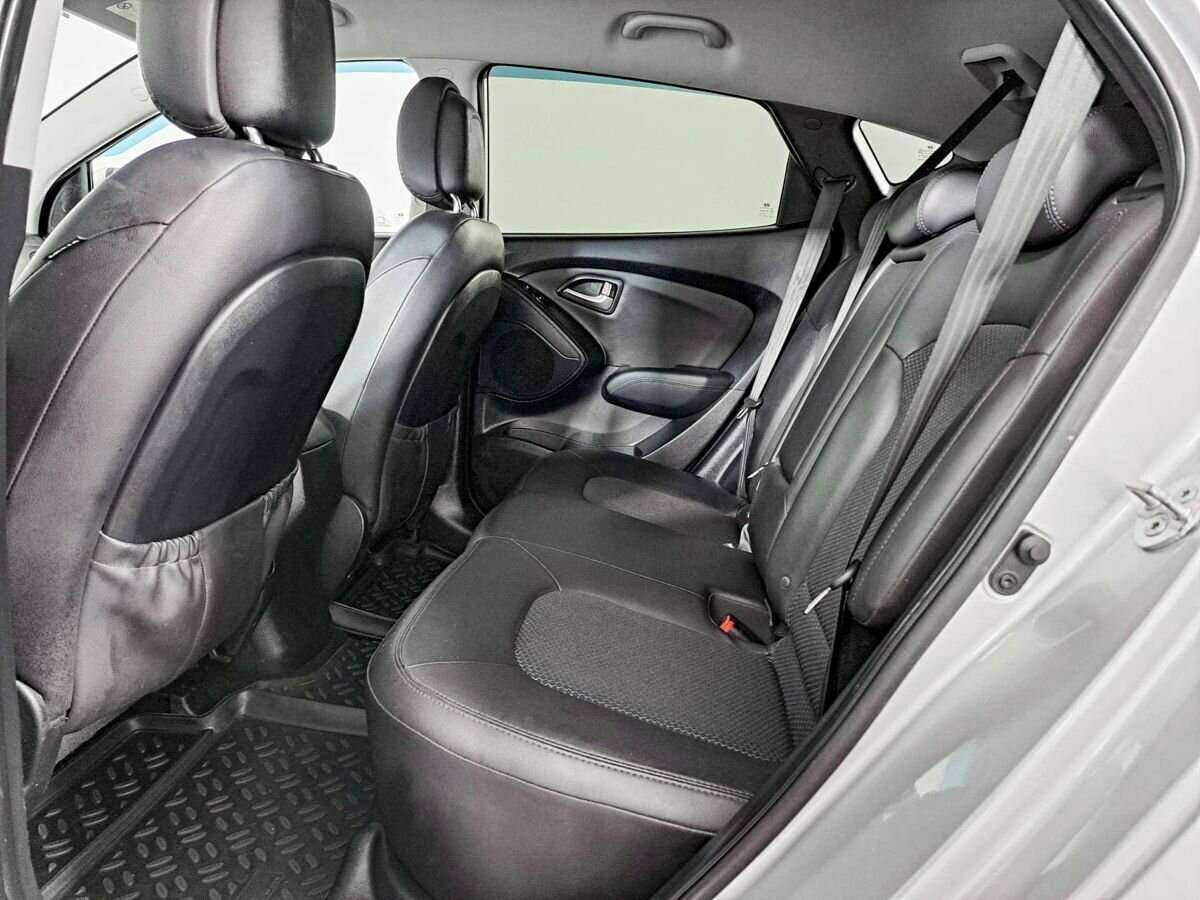 Б/У Хендай ай-икс35 2012 года. Фото: #9