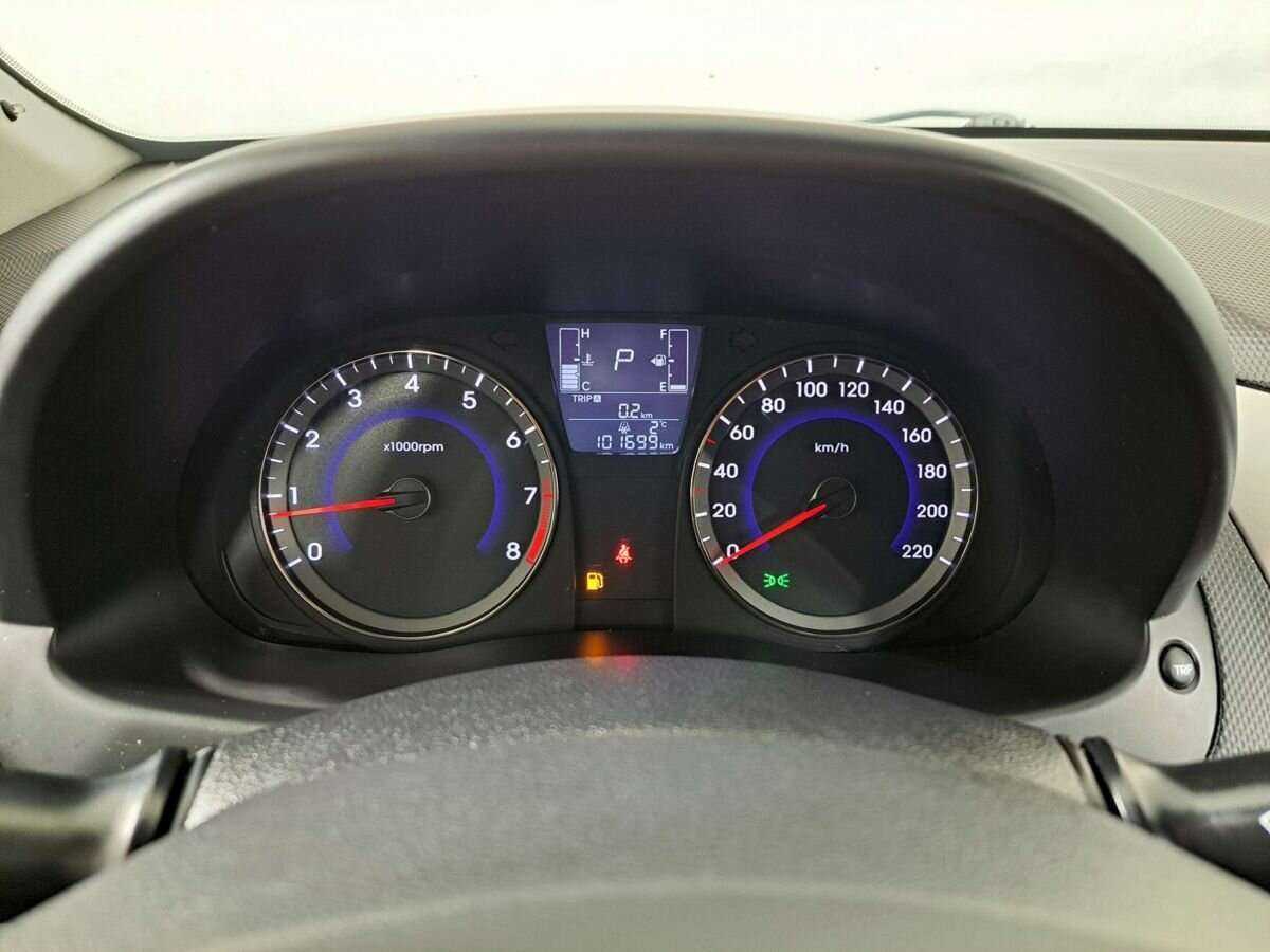 Б/У Хендай Солярис 2014 года. Фото: #10