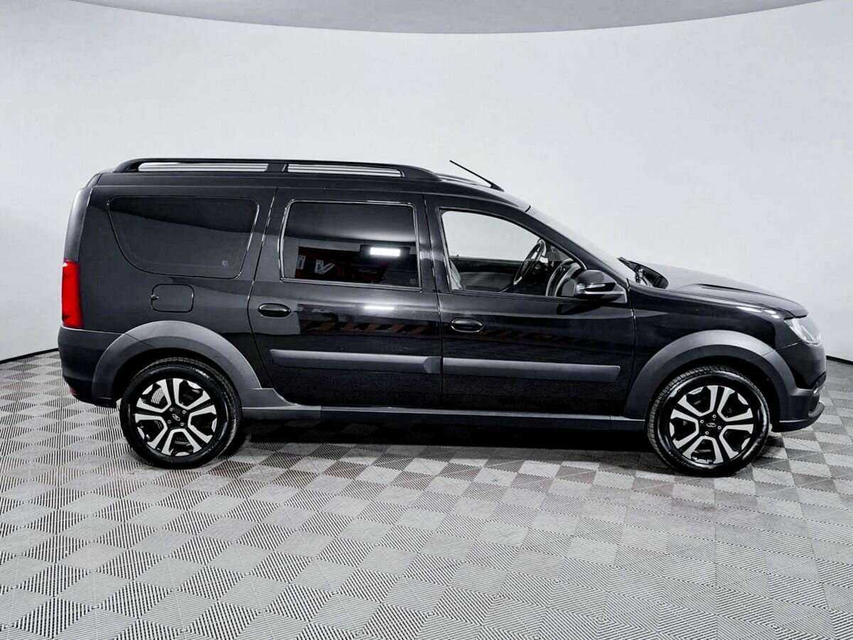 Б/У Лада (ВАЗ) Ларгус 2021 года. Фото: #3