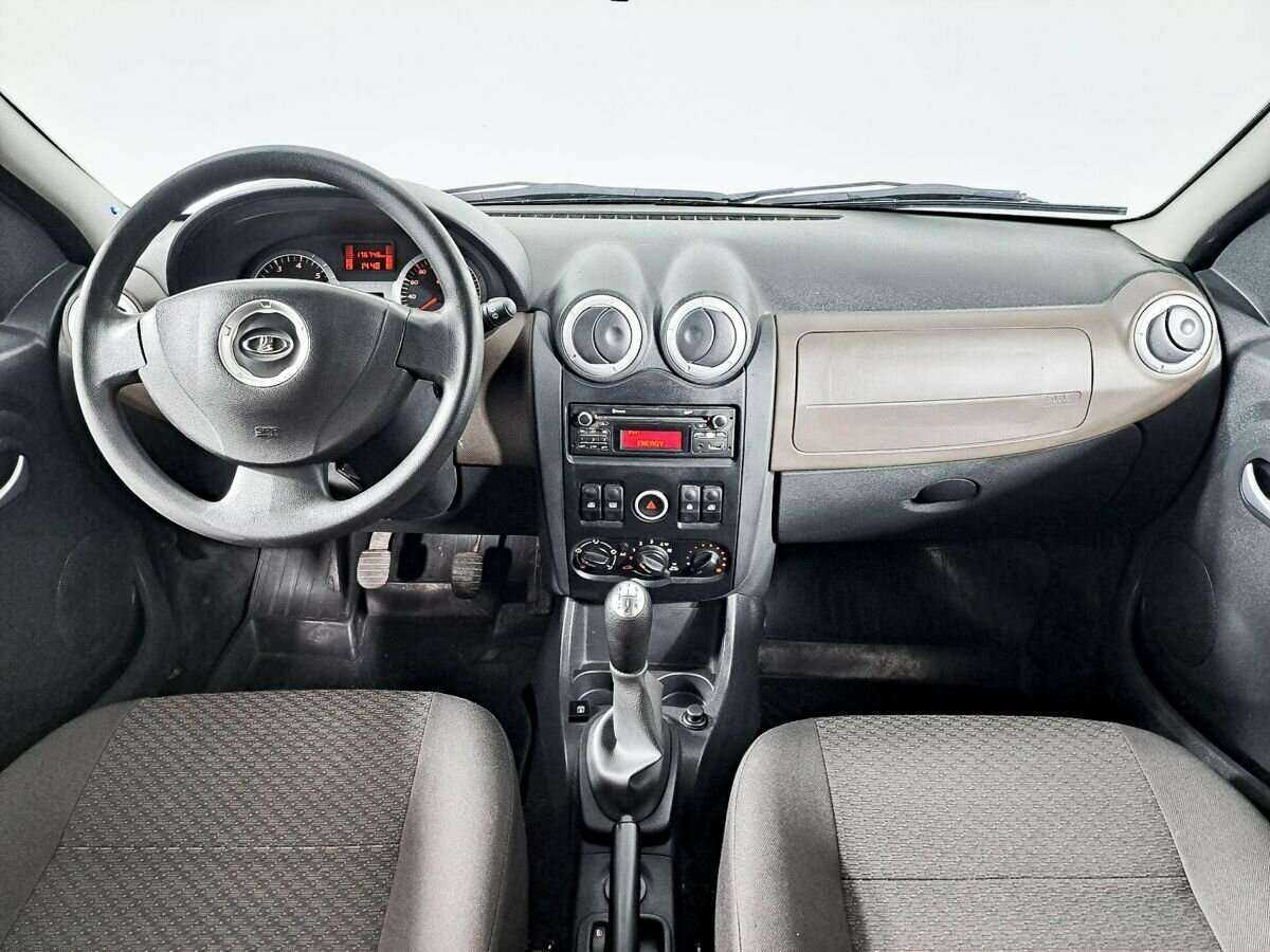 Б/У Лада (ВАЗ) Ларгус 2013 года. Фото: #9