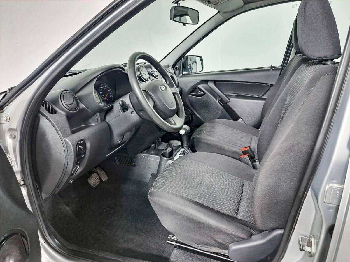 Б/У Лада (ВАЗ) Гранта 2013 года. Фото: #13