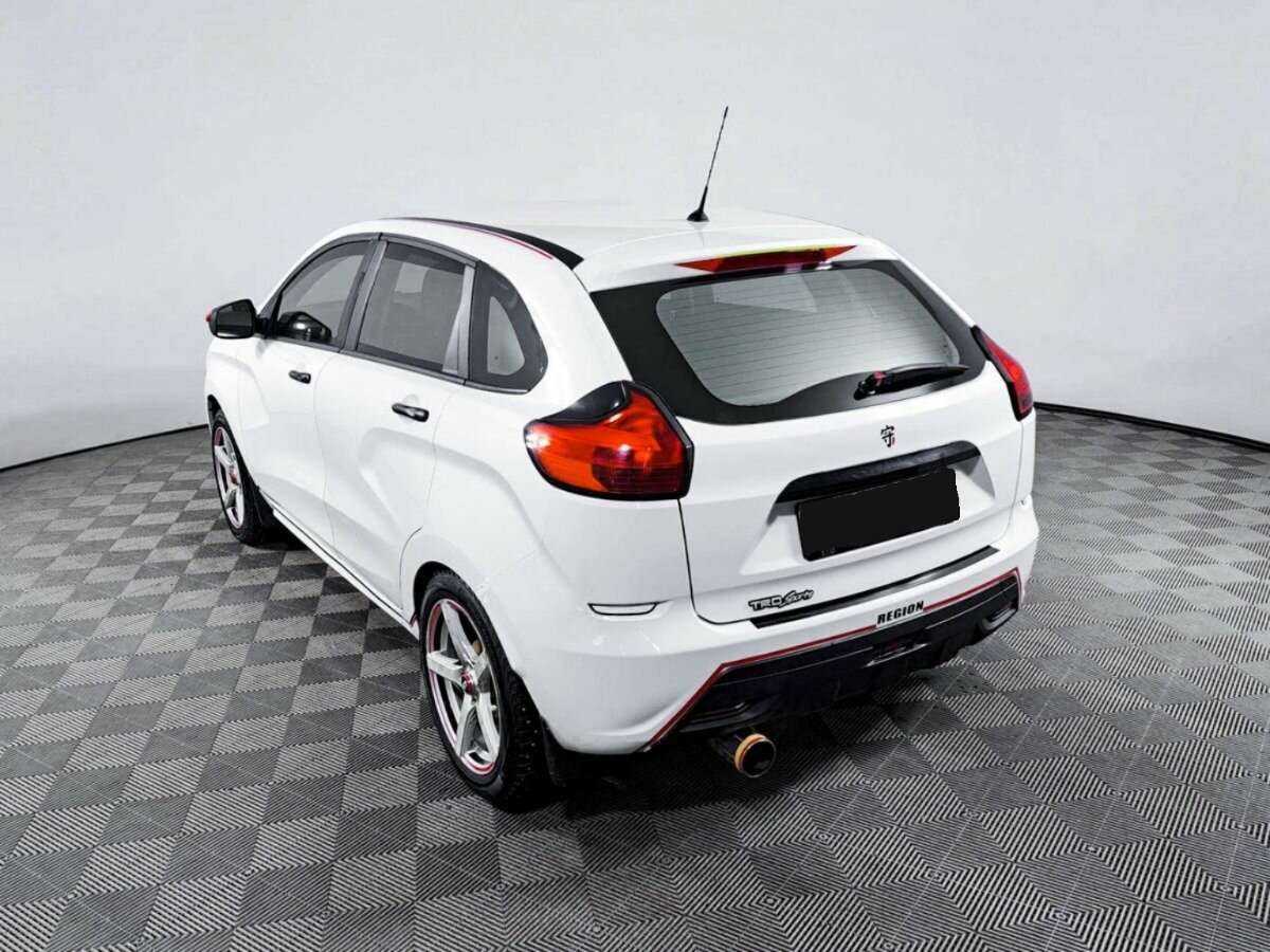 Б/У Лада (ВАЗ) ИКСРЭЙ 2017 года. Фото: #6