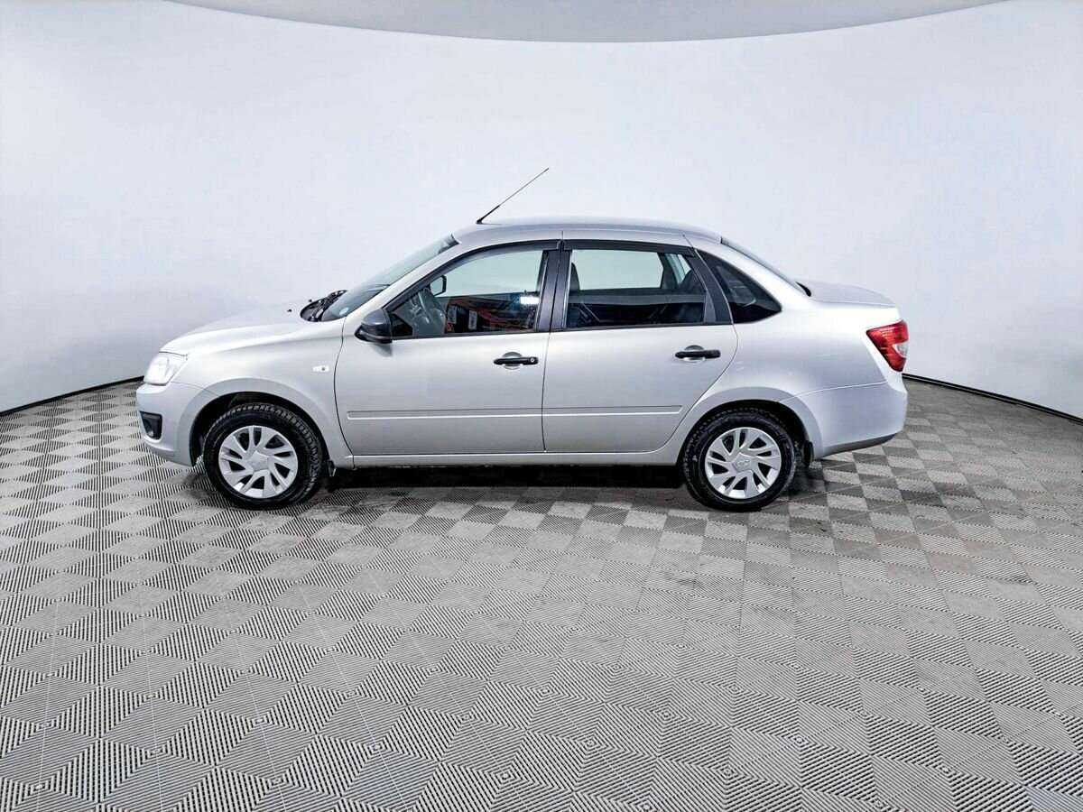 Б/У Лада (ВАЗ) Гранта 2017 года. Фото: #7