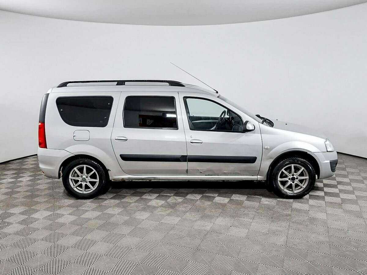 Б/У Лада (ВАЗ) Ларгус 2012 года. Фото: #3