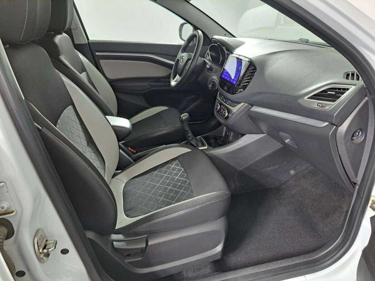 Б/У Лада (ВАЗ) Веста 2018 года. Фото: #8