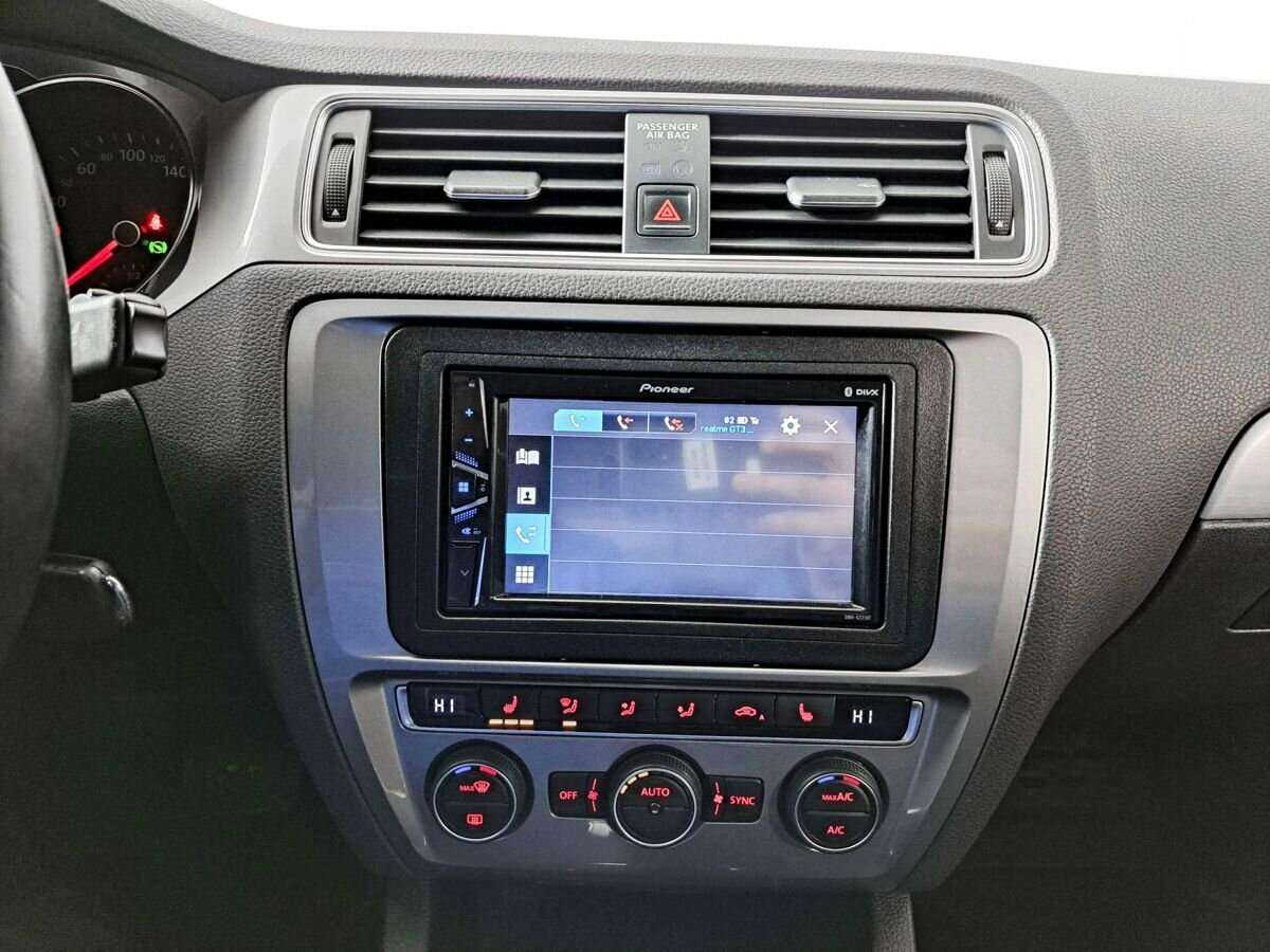 Б/У Фольксваген Джетта 2016 года. Фото: #14