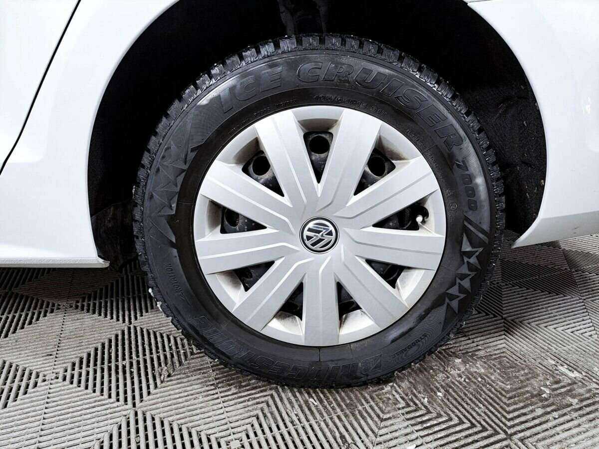 Б/У Фольксваген Джетта 2016 года. Фото: #17