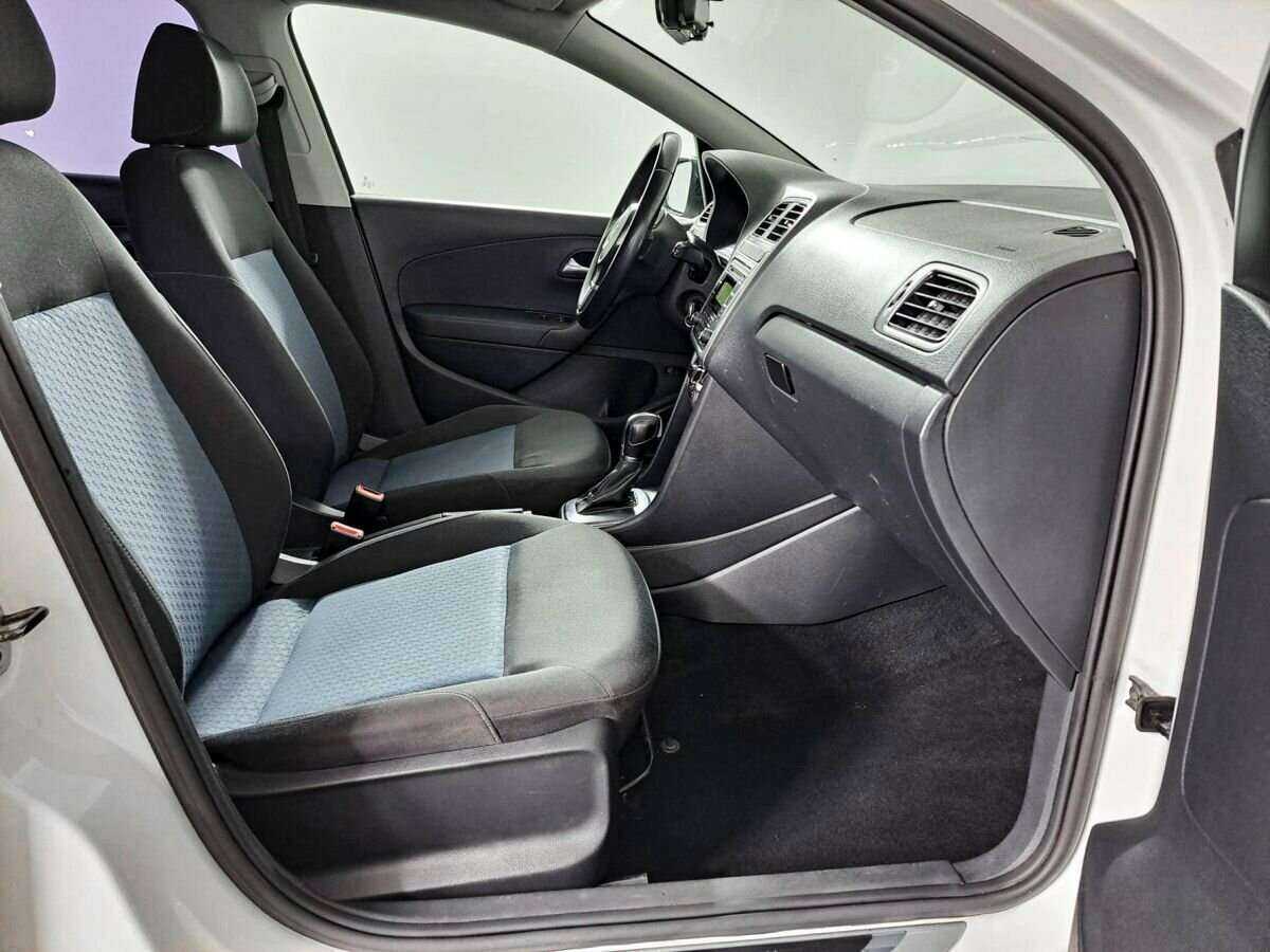 Б/У Фольксваген Поло 2013 года. Фото: #6