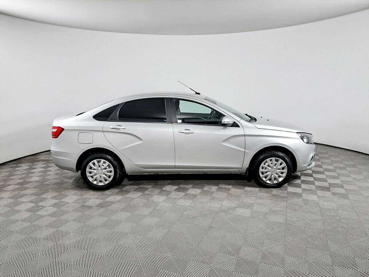 Б/У Лада (ВАЗ) Веста 2020 года. Фото: #1