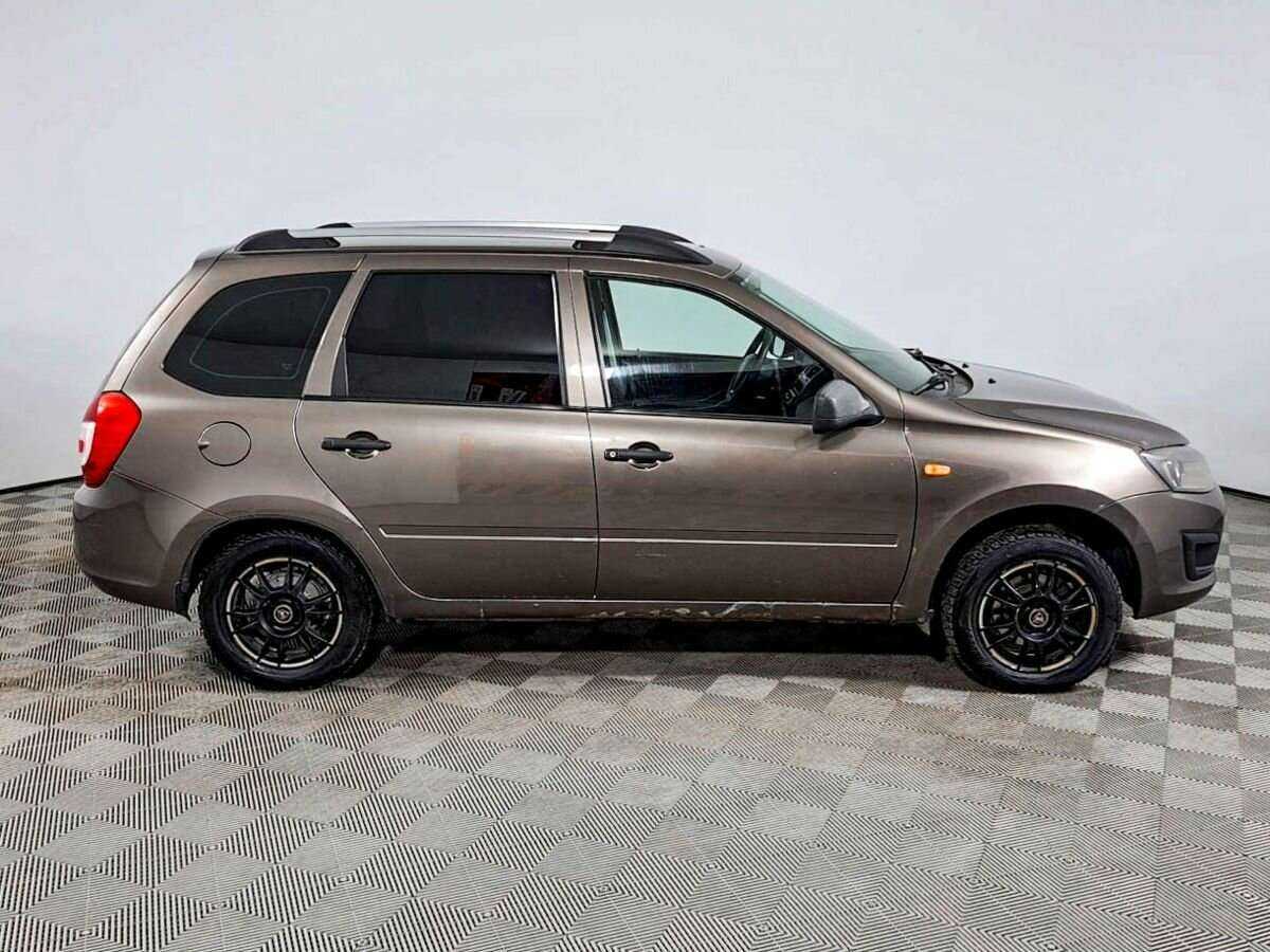 Б/У Лада (ВАЗ) Калина 2015 года. Фото: #3