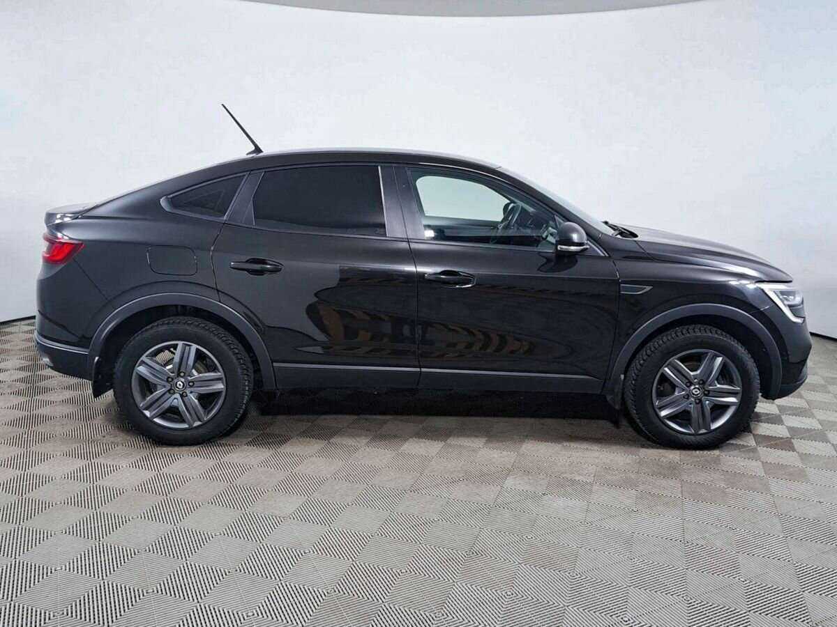 Б/У Рено Аркана 2021 года. Фото: #3