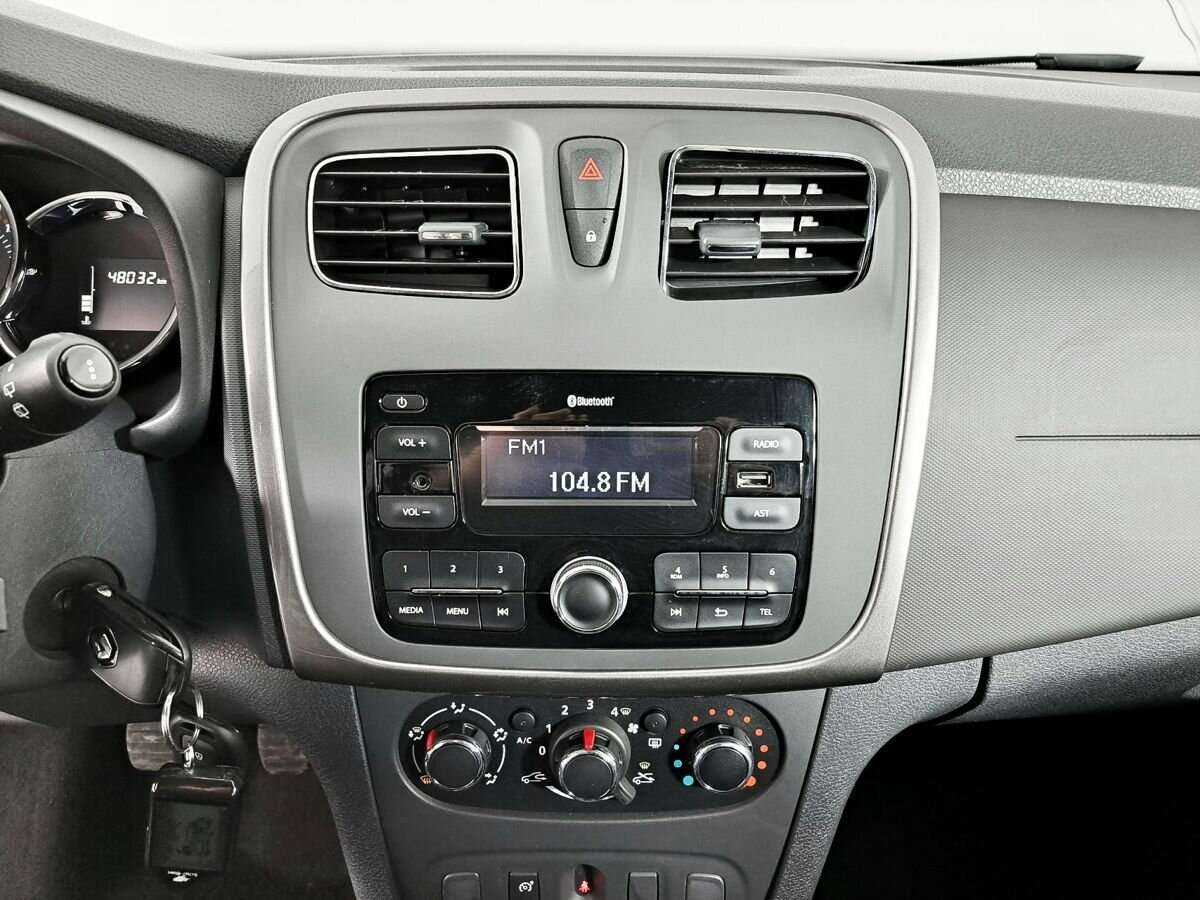 Б/У Рено Сандеро 2020 года. Фото: #12