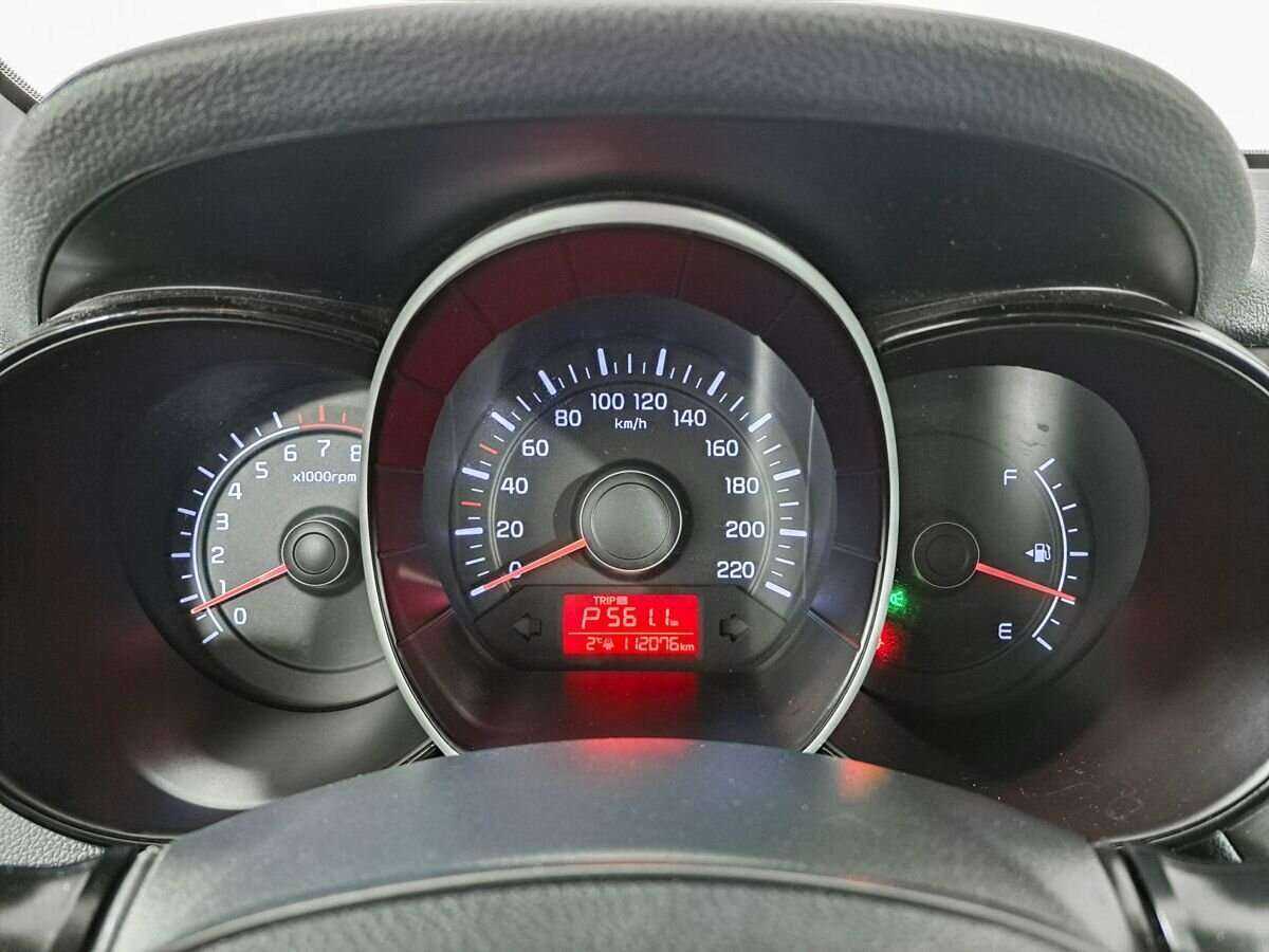 Б/У Киа Рио 2017 года. Фото: #10