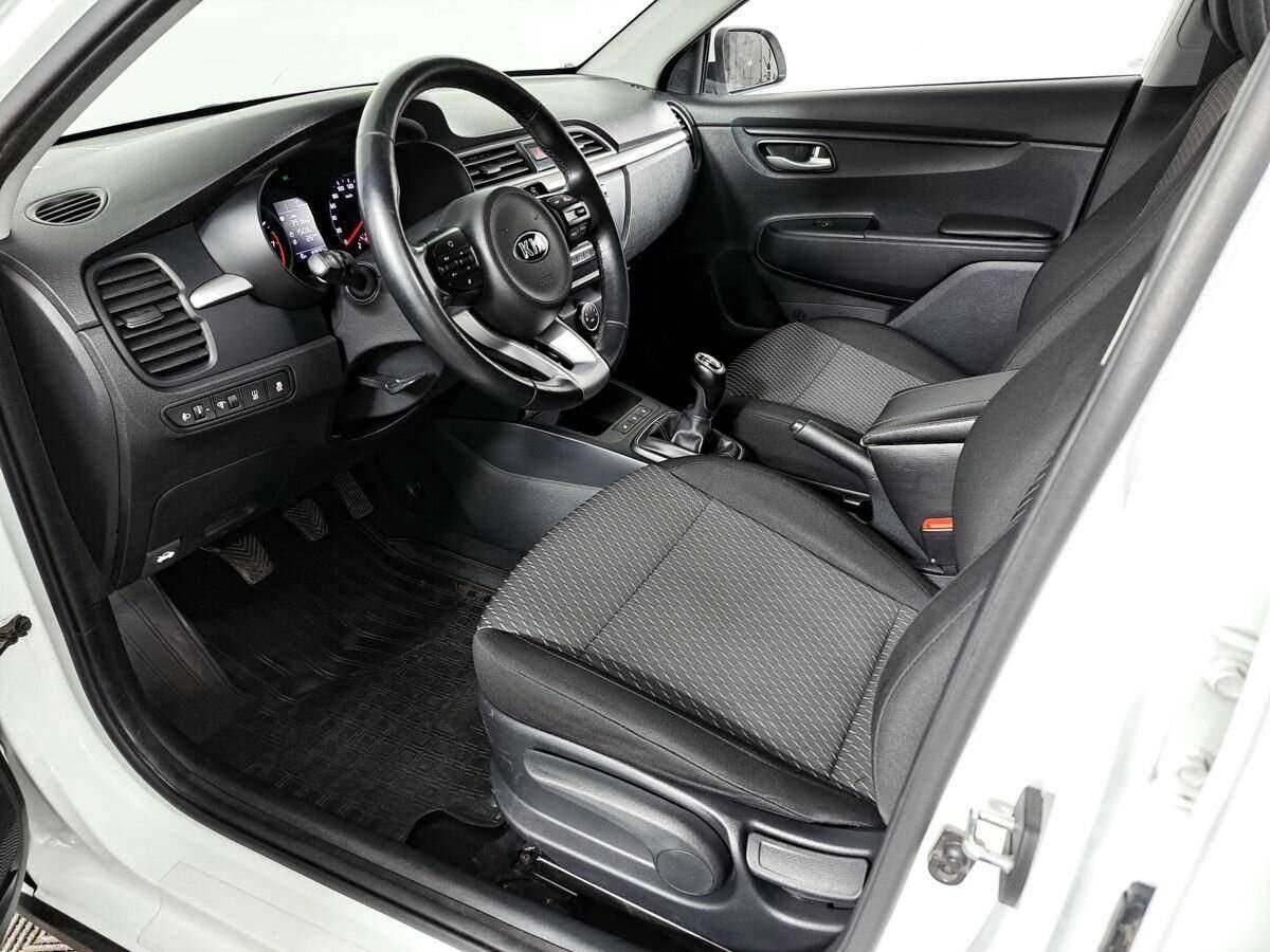 Б/У Киа Рио 2018 года. Фото: #13