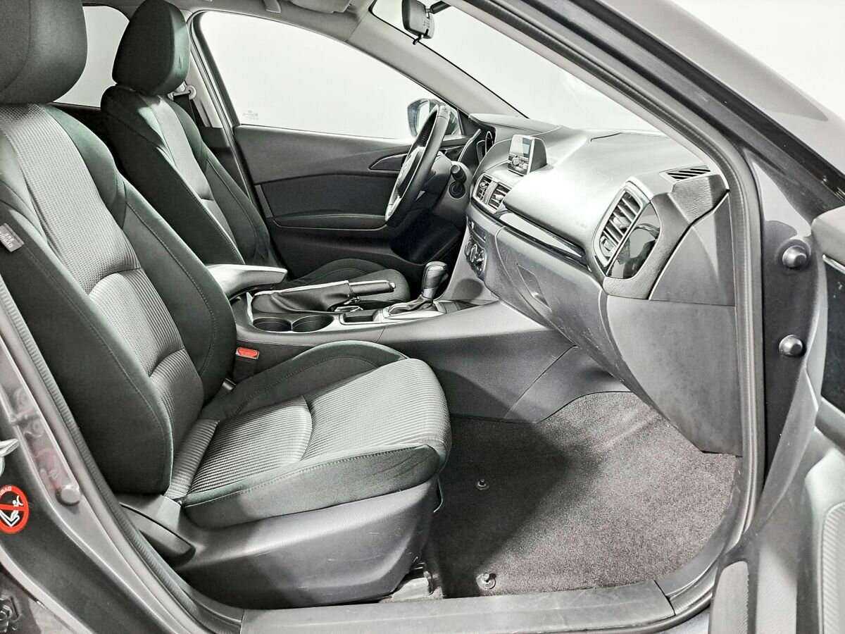 Б/У Мазда 3 2014 года. Фото: #8