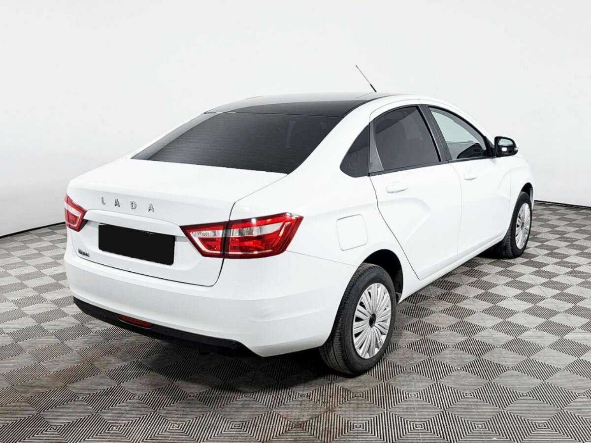 Б/У Лада (ВАЗ) Веста 2021 года. Фото: #3