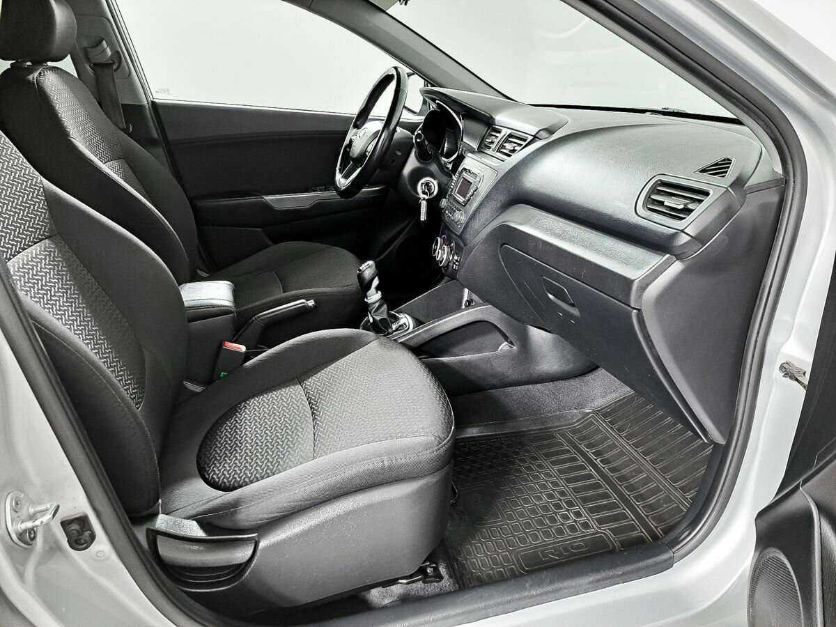 Б/У Киа Рио 2015 года. Фото: #7