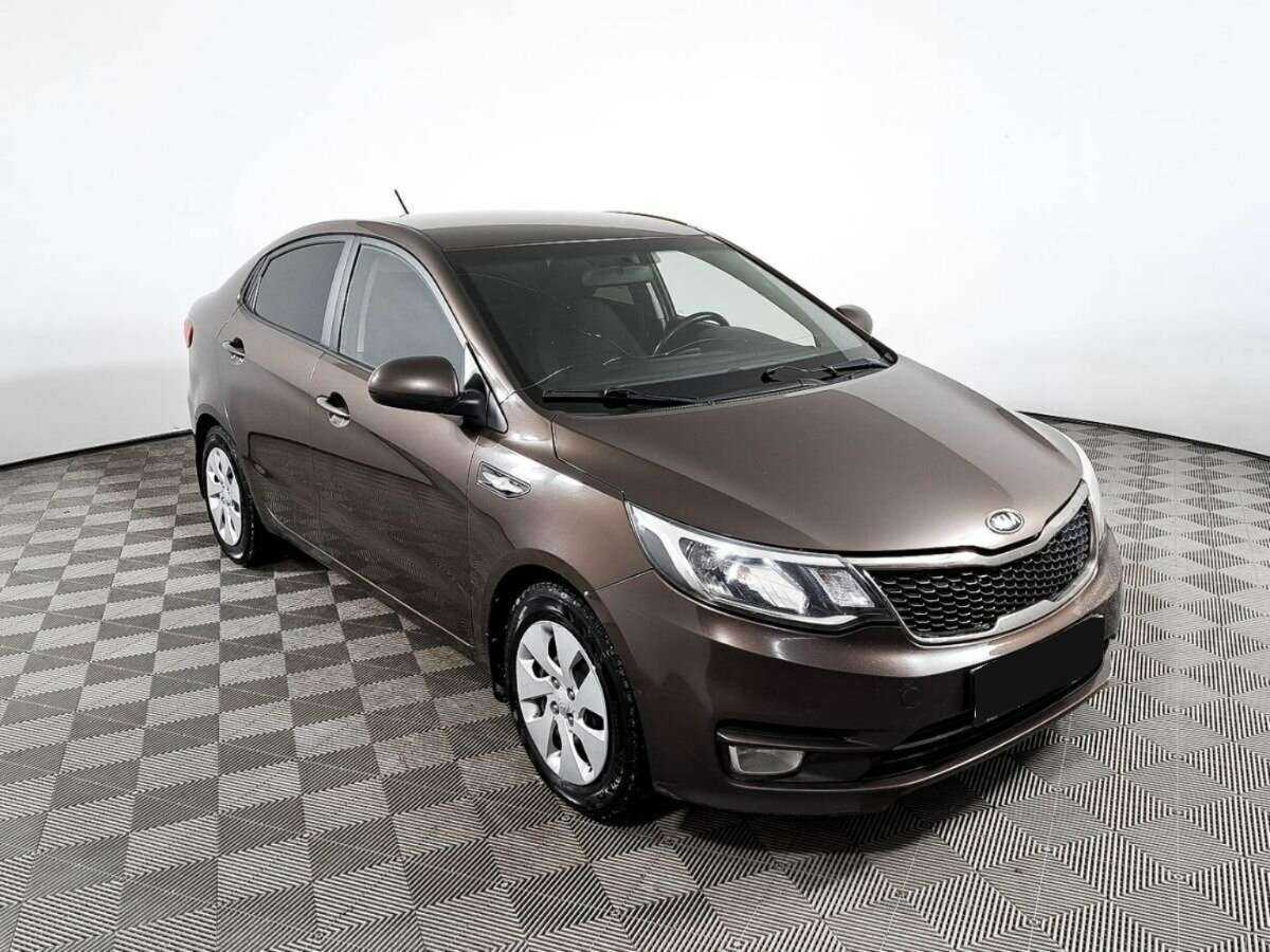 Б/У Киа Рио 2016 года. Фото: #2