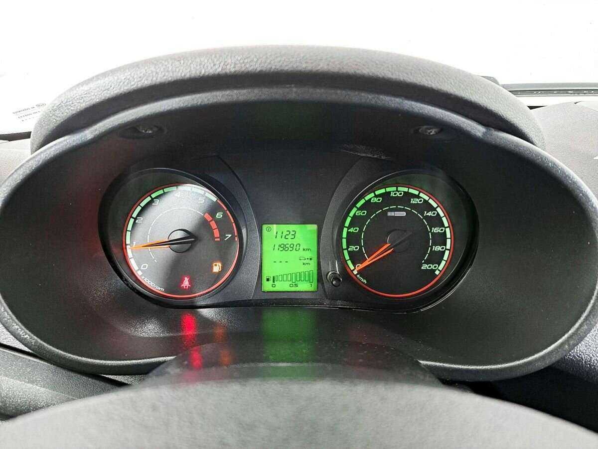 Б/У Лада (ВАЗ) Калина 2014 года. Фото: #8